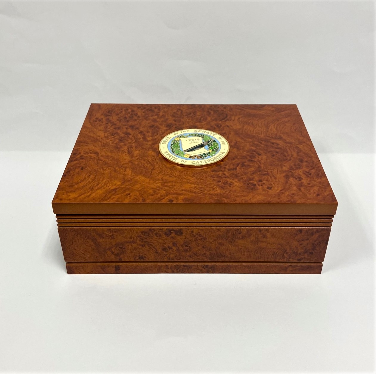 Medium Burlwood Keepsake Box with Senate Seal - Image 3