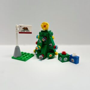 California Christmas LEGO Accessory Pack